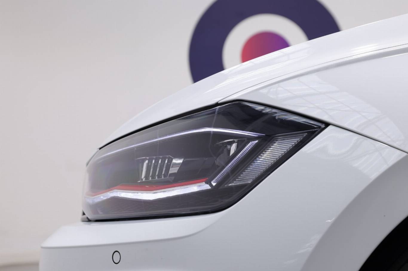 VOLKSWAGEN Polo GTI 18