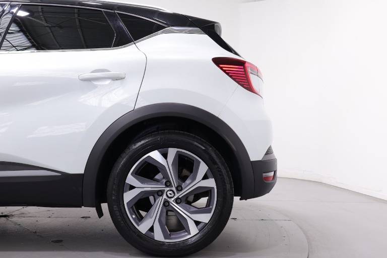 RENAULT Captur 38