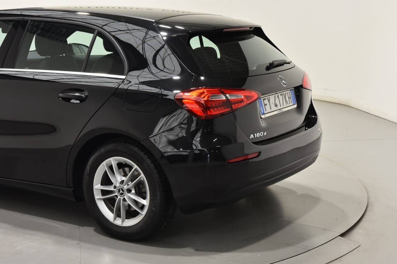 MERCEDES-BENZ A 180 34