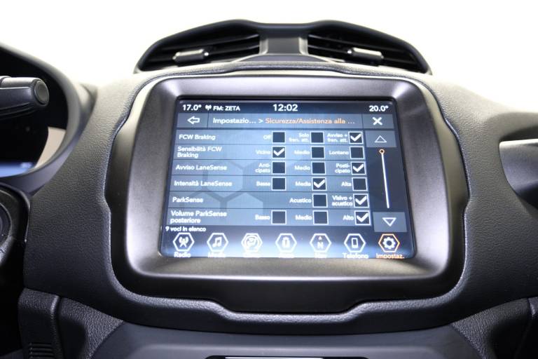 JEEP Renegade 33