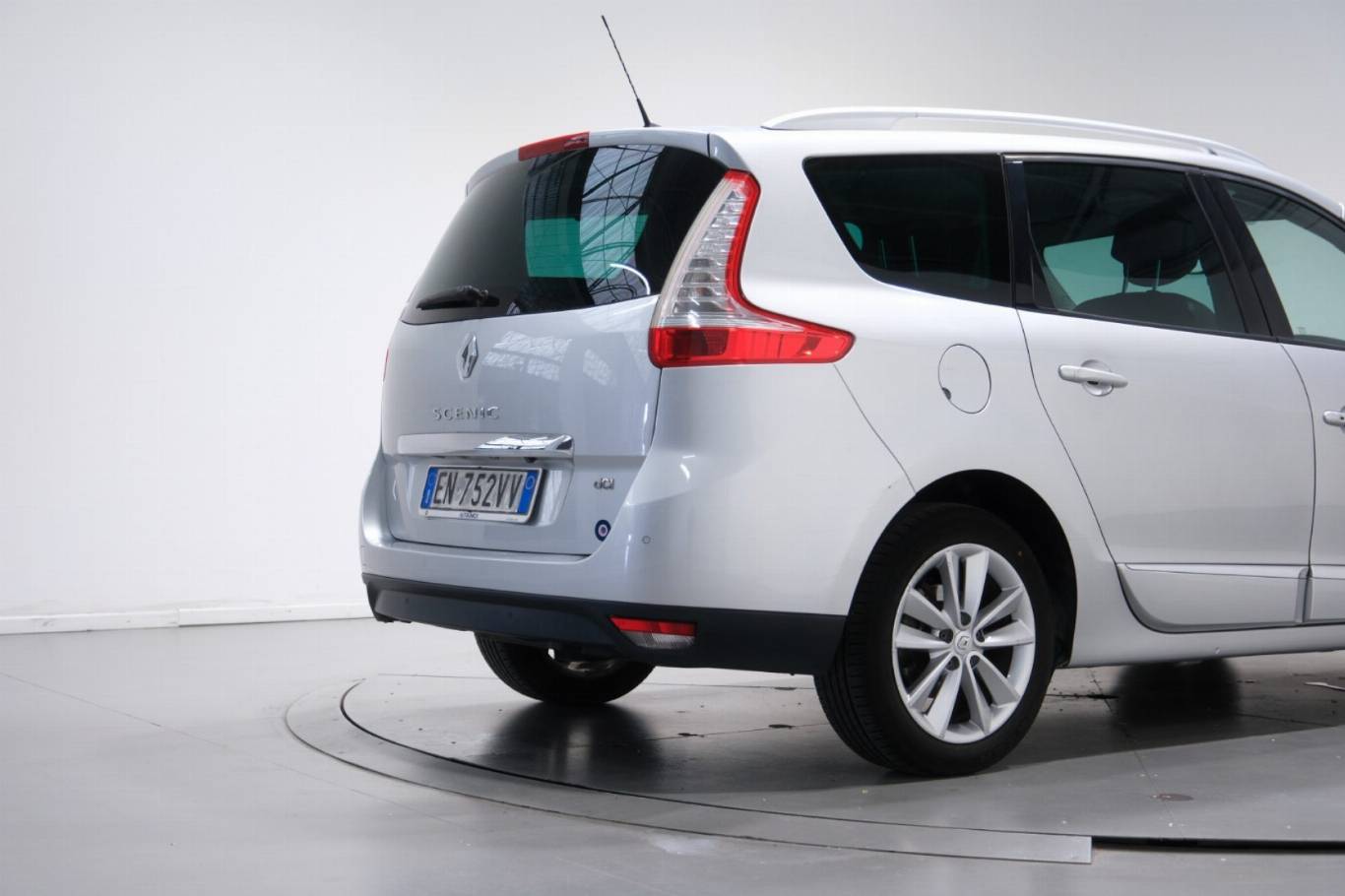 RENAULT Scenic 52