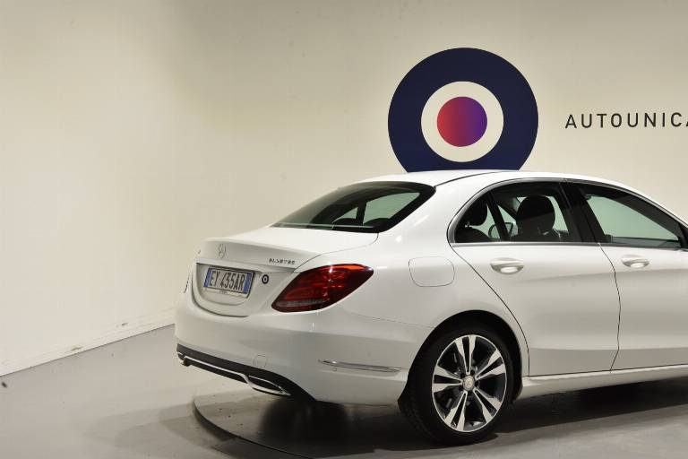 MERCEDES-BENZ C 220 17