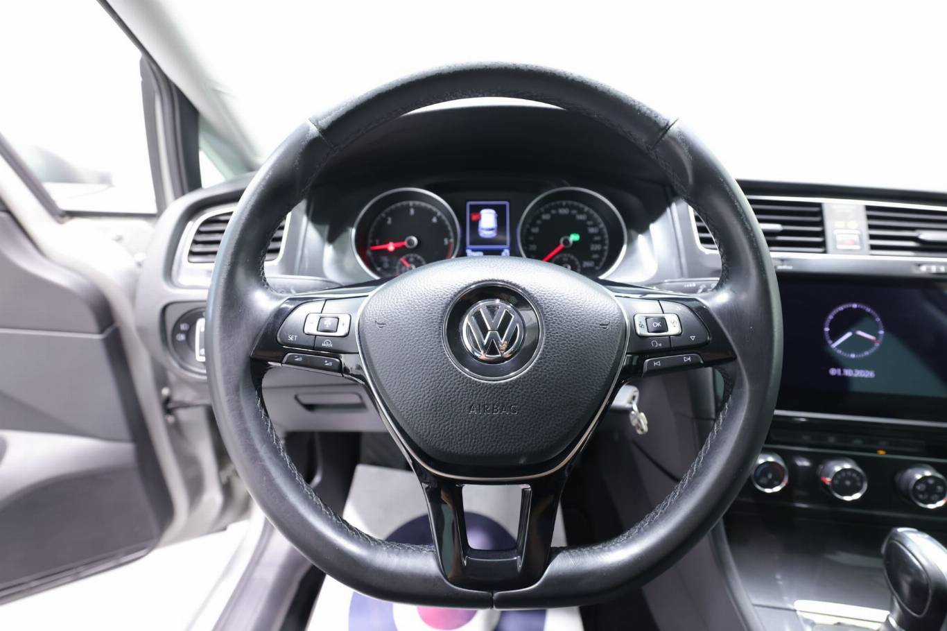 VOLKSWAGEN Golf 7