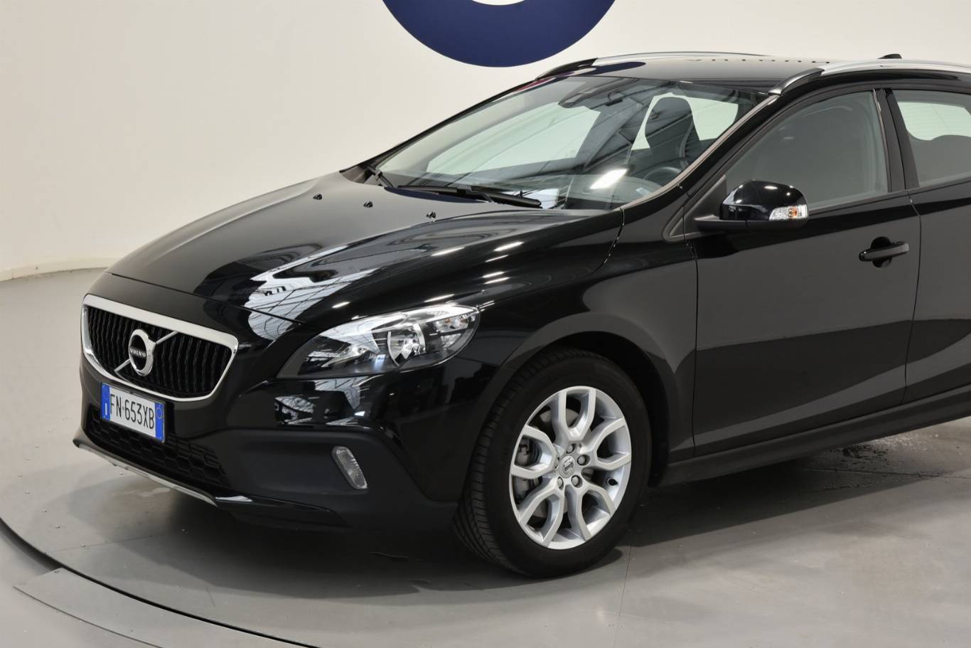 VOLVO V40 Cross Country 36