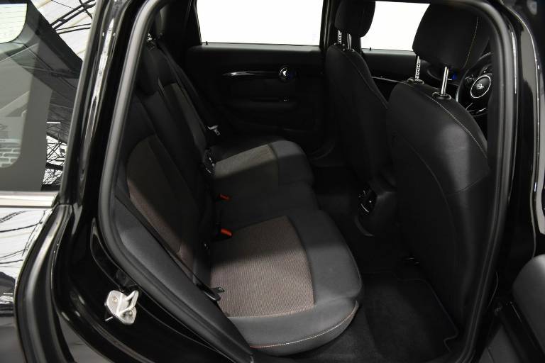 MINI Clubman 27