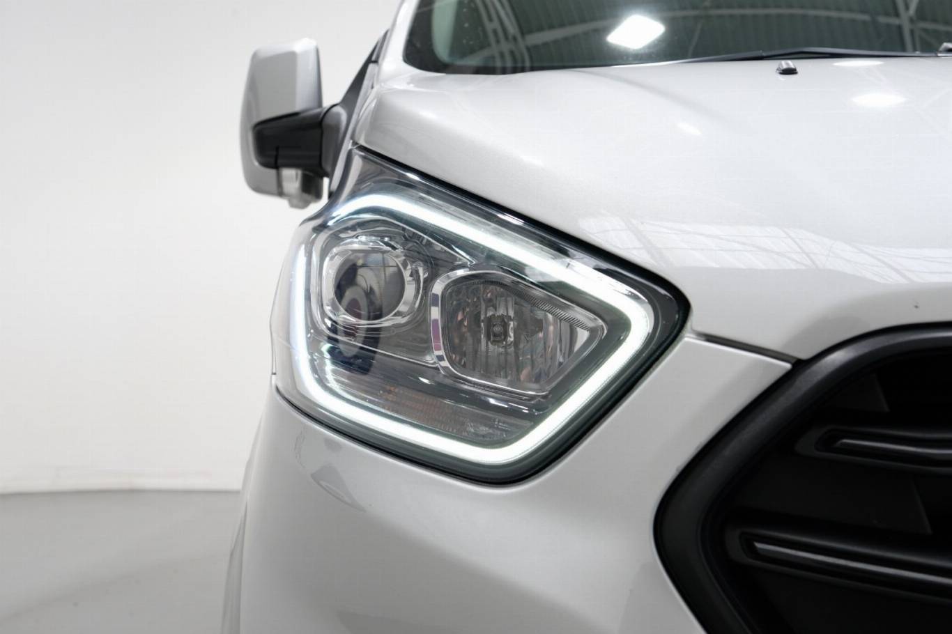 FORD Transit Custom 13