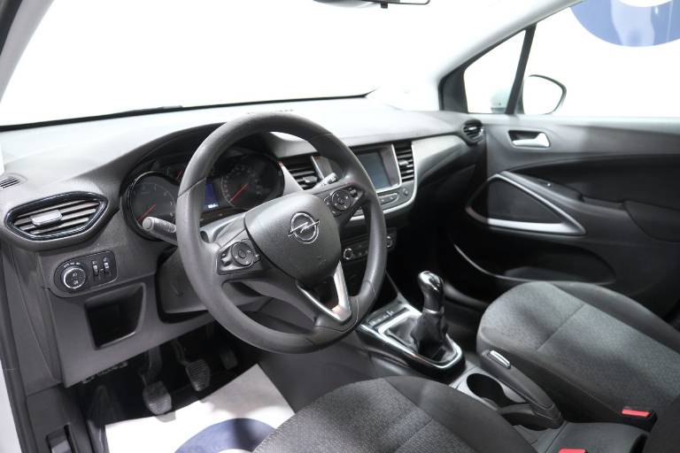 OPEL Crossland X 5
