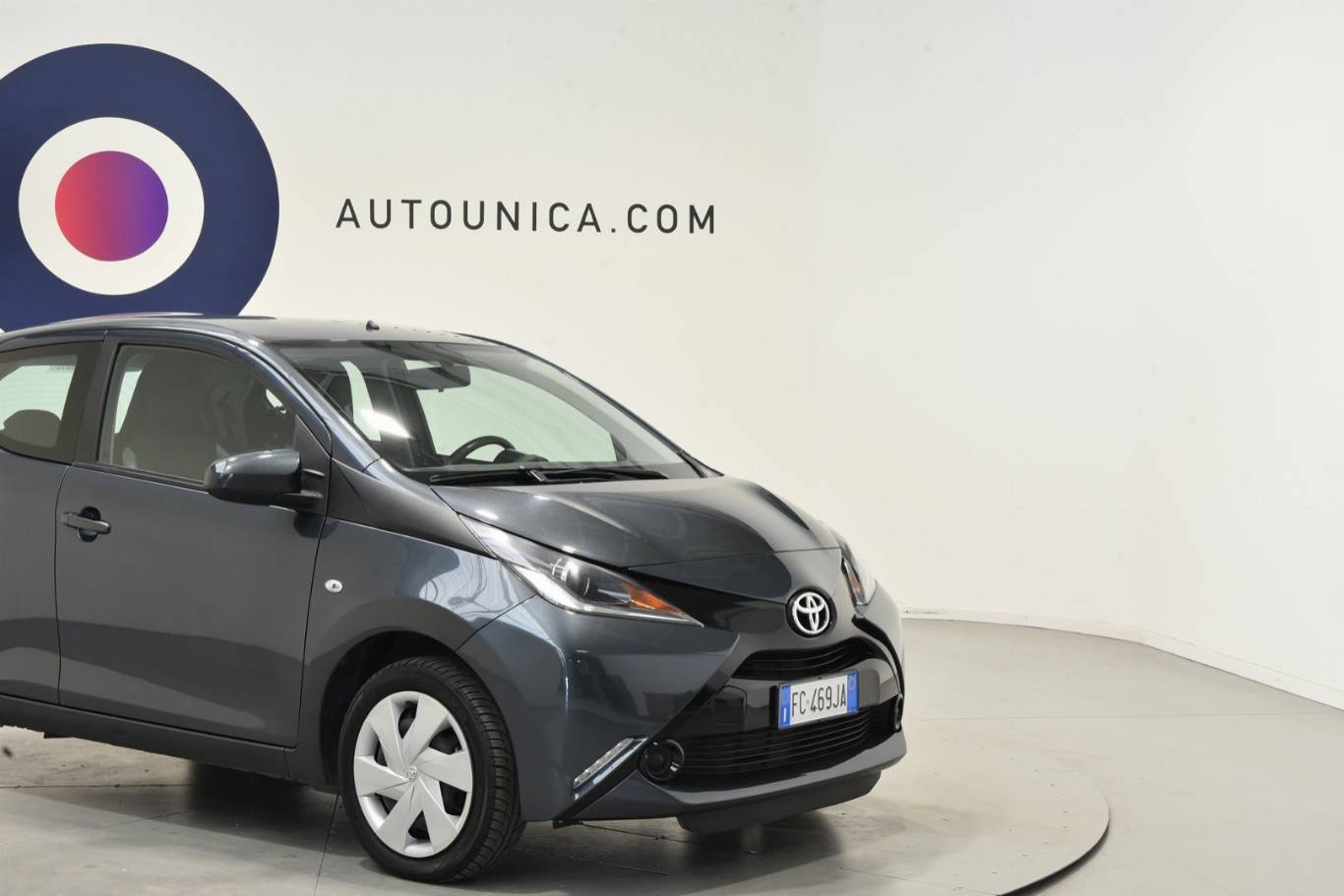 TOYOTA Aygo 16