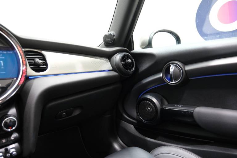 MINI Cabrio 36