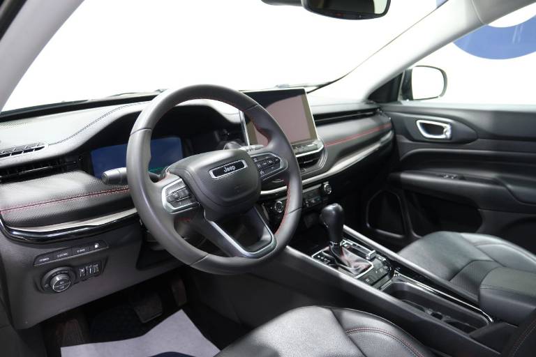 JEEP Compass 5