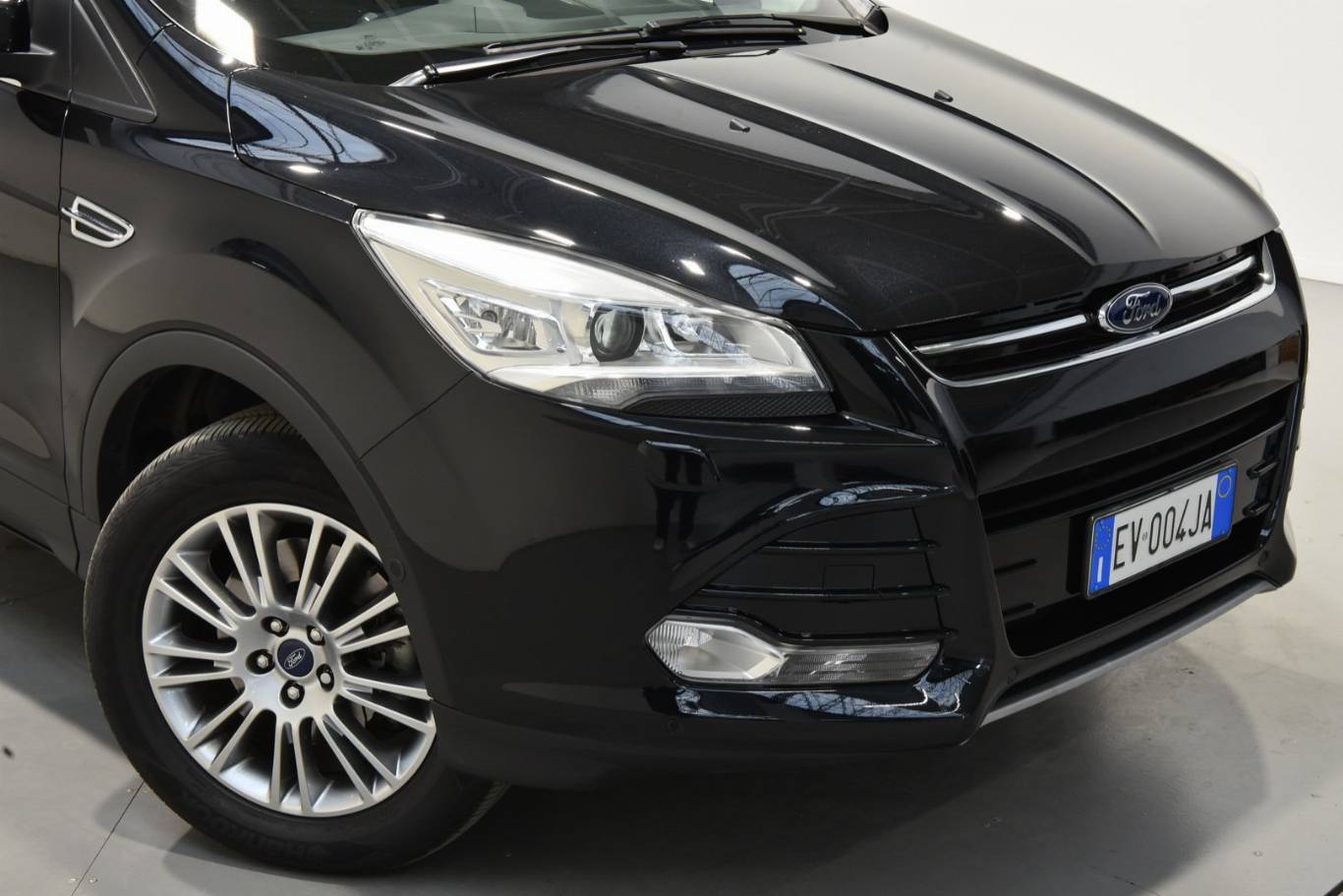 FORD Kuga 55