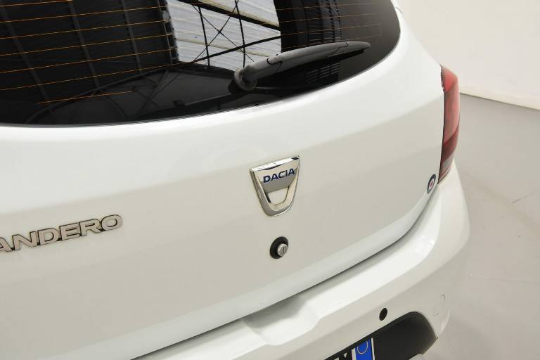 DACIA Sandero 48