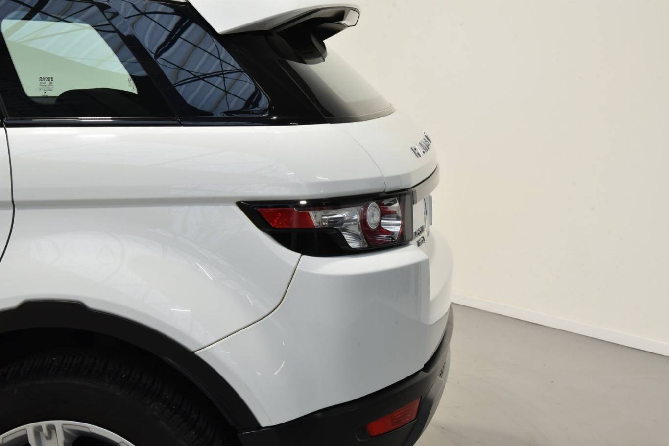 LAND ROVER Range Rover Evoque 38
