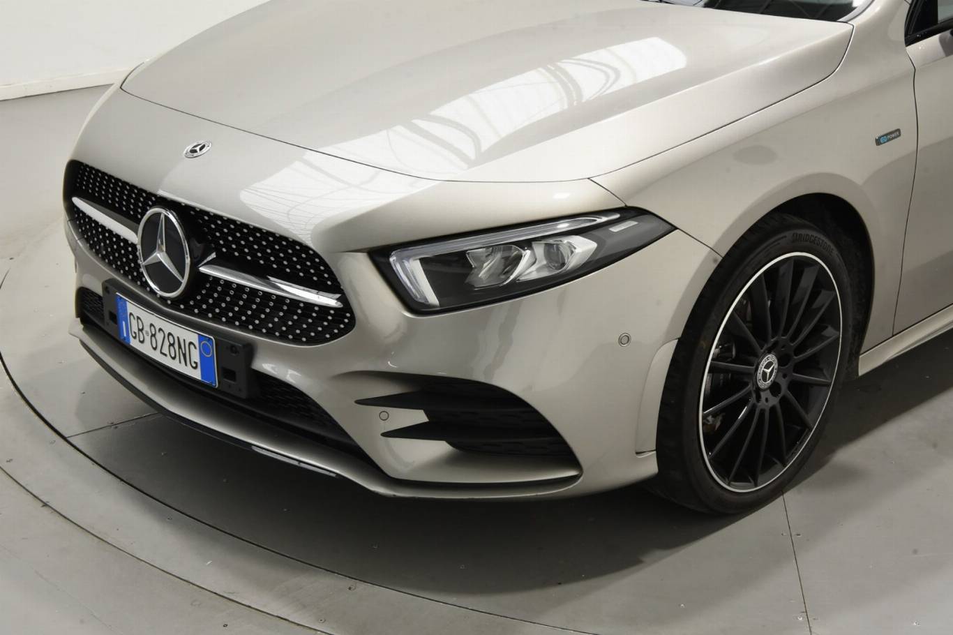 MERCEDES-BENZ A 250 45