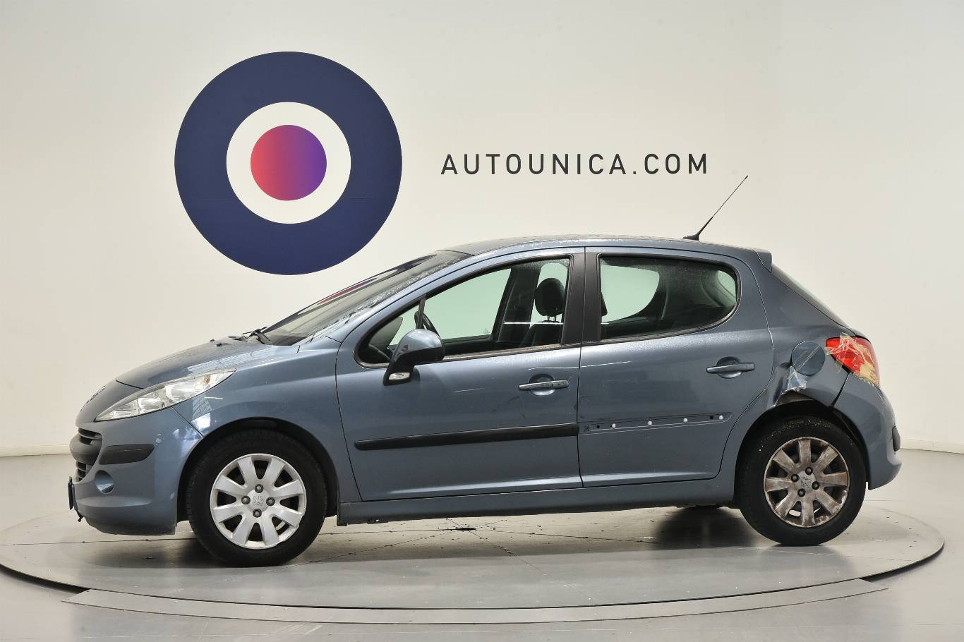 PEUGEOT 207 4
