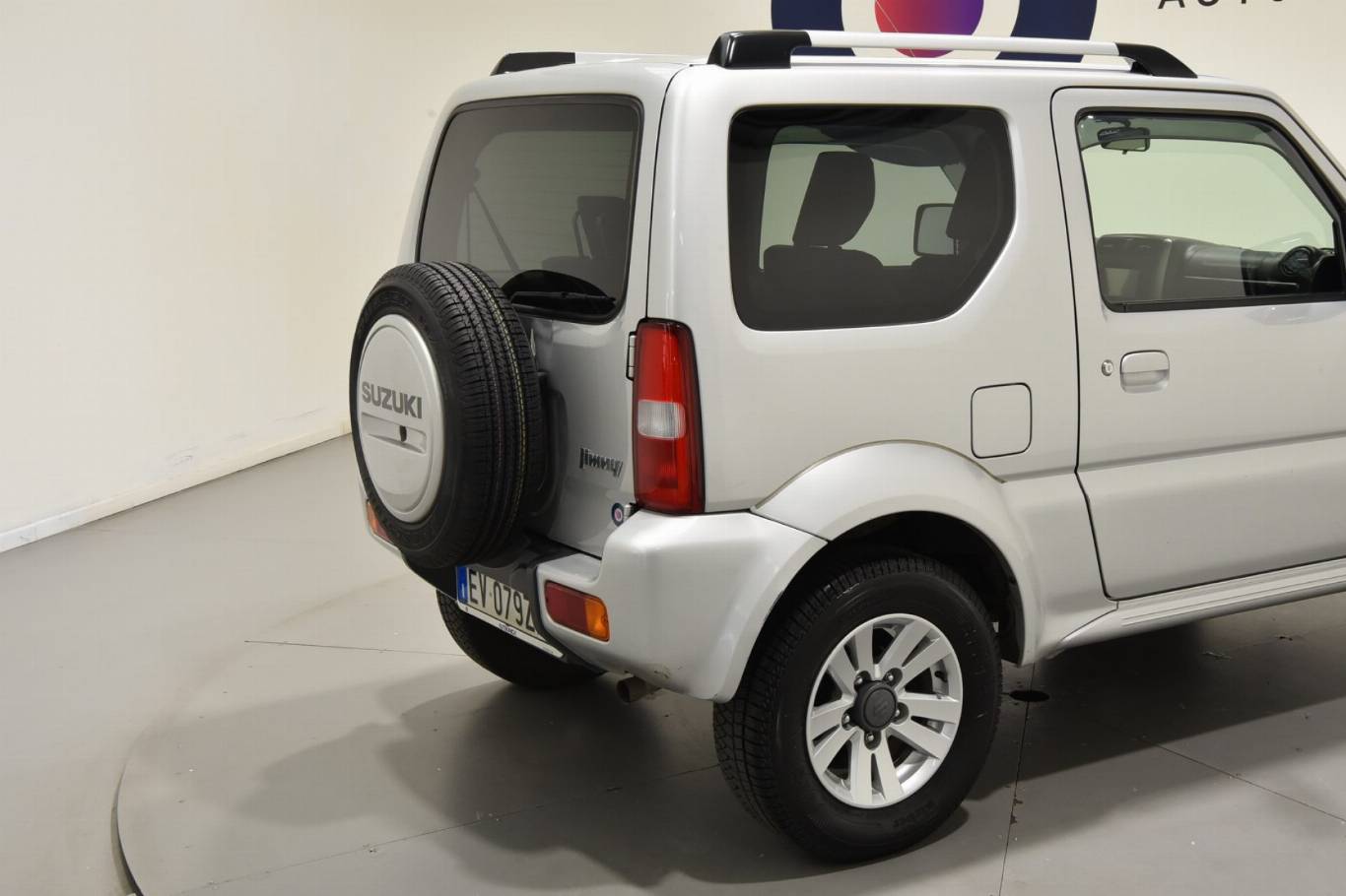 SUZUKI Jimny 19