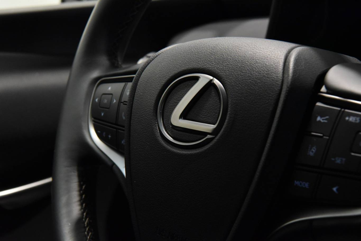 LEXUS UX 250h 45