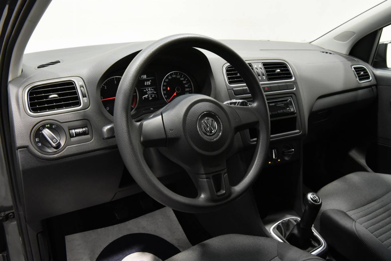 VOLKSWAGEN Polo 3