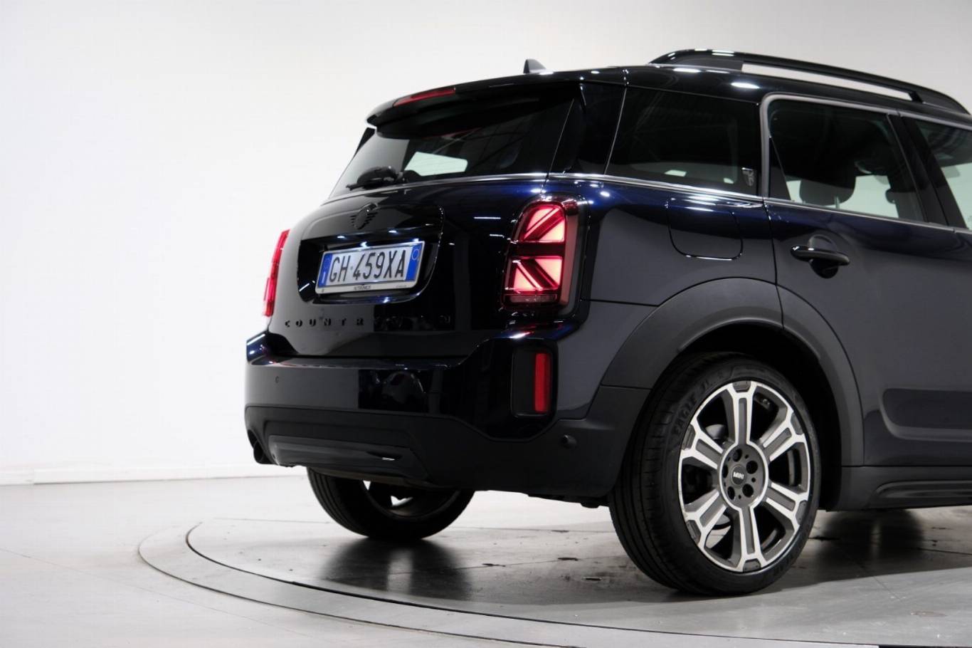 MINI Countryman 13