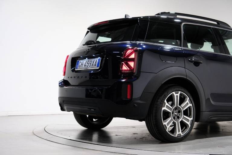 MINI Countryman 13
