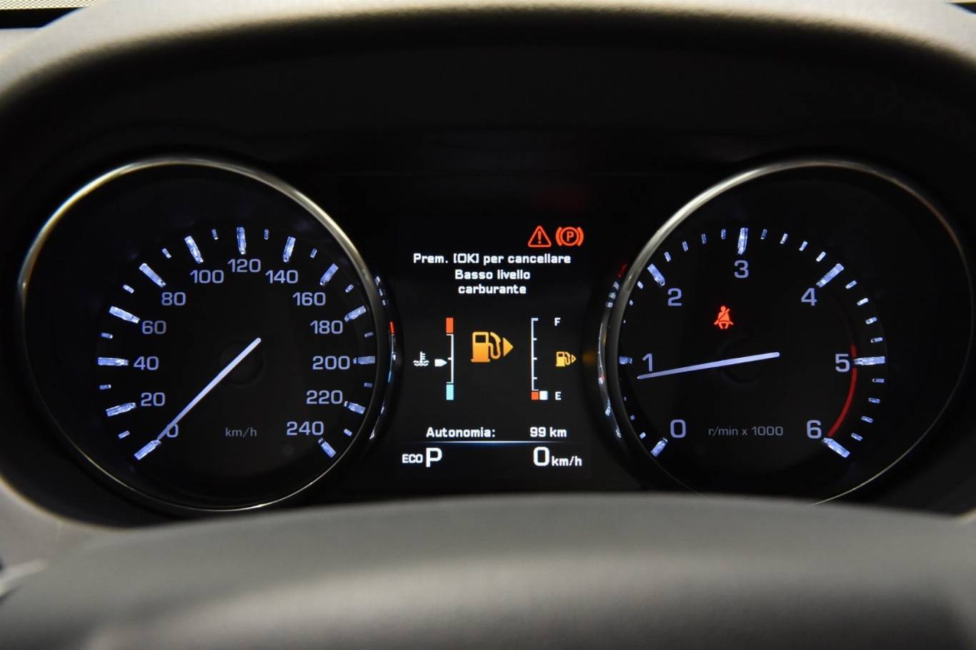 LAND ROVER Discovery Sport 12