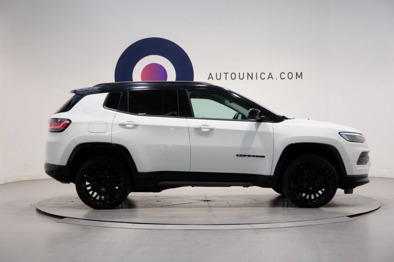 JEEP Compass 4
