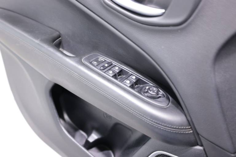 JEEP Compass 35
