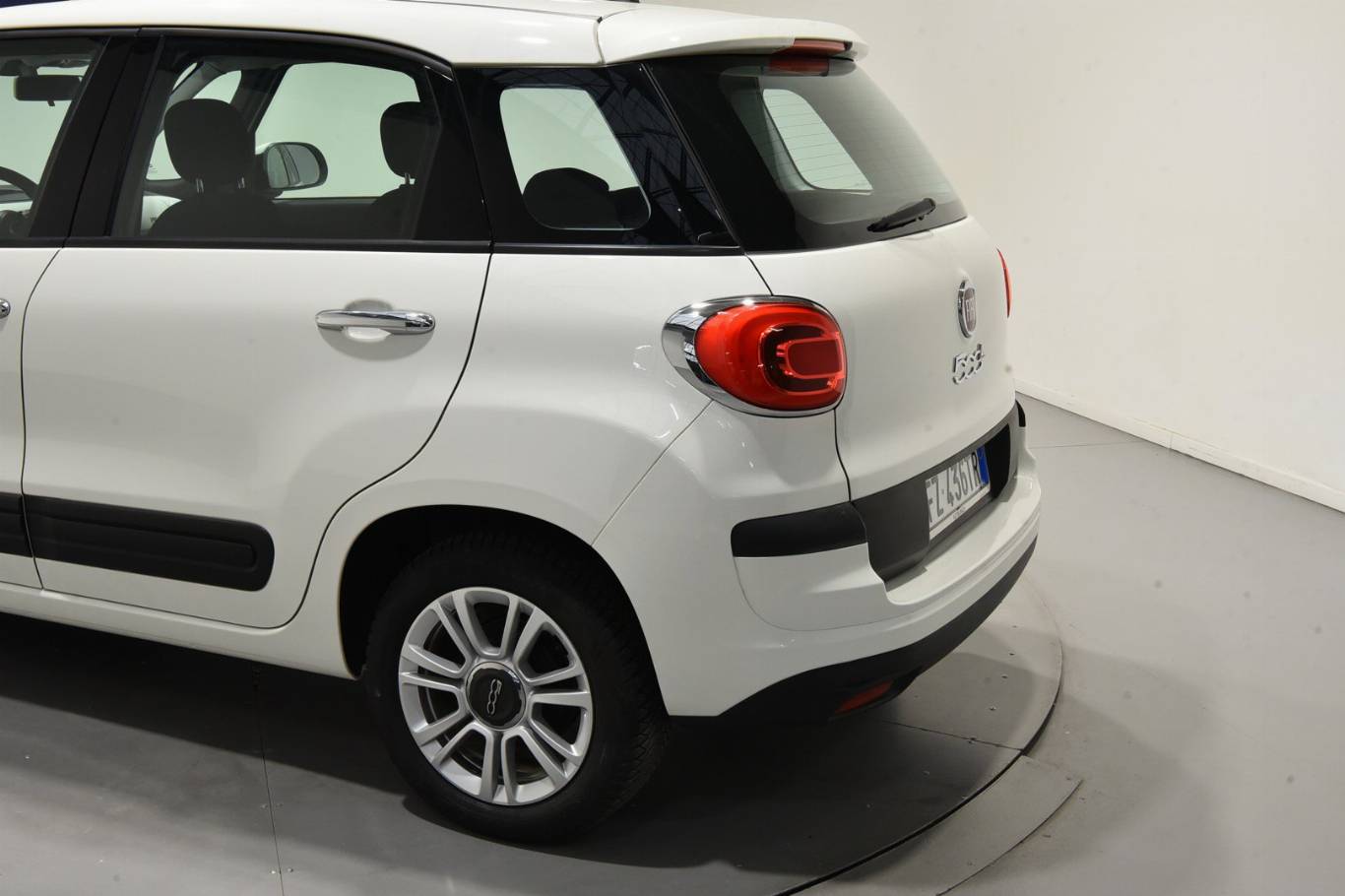 FIAT 500L 35