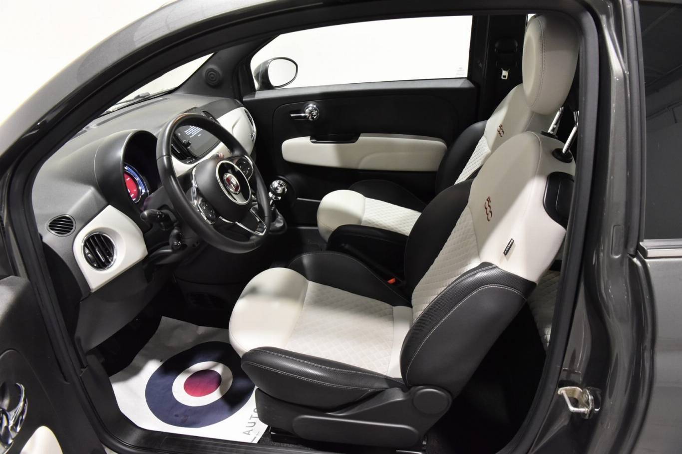 FIAT 500 4
