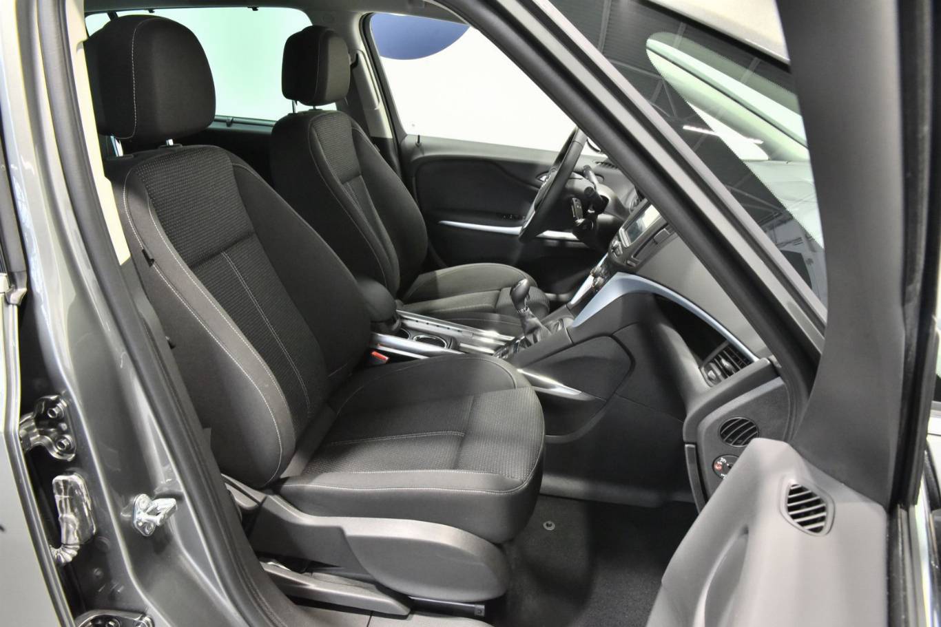 OPEL Zafira Tourer 19