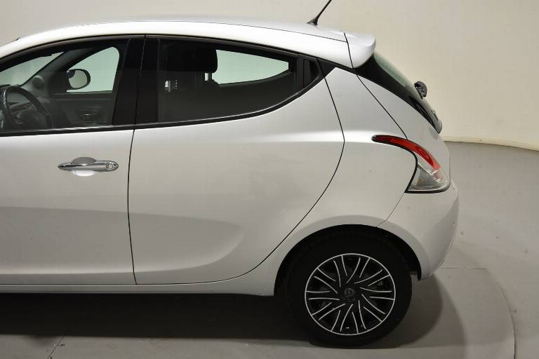 LANCIA Ypsilon 45