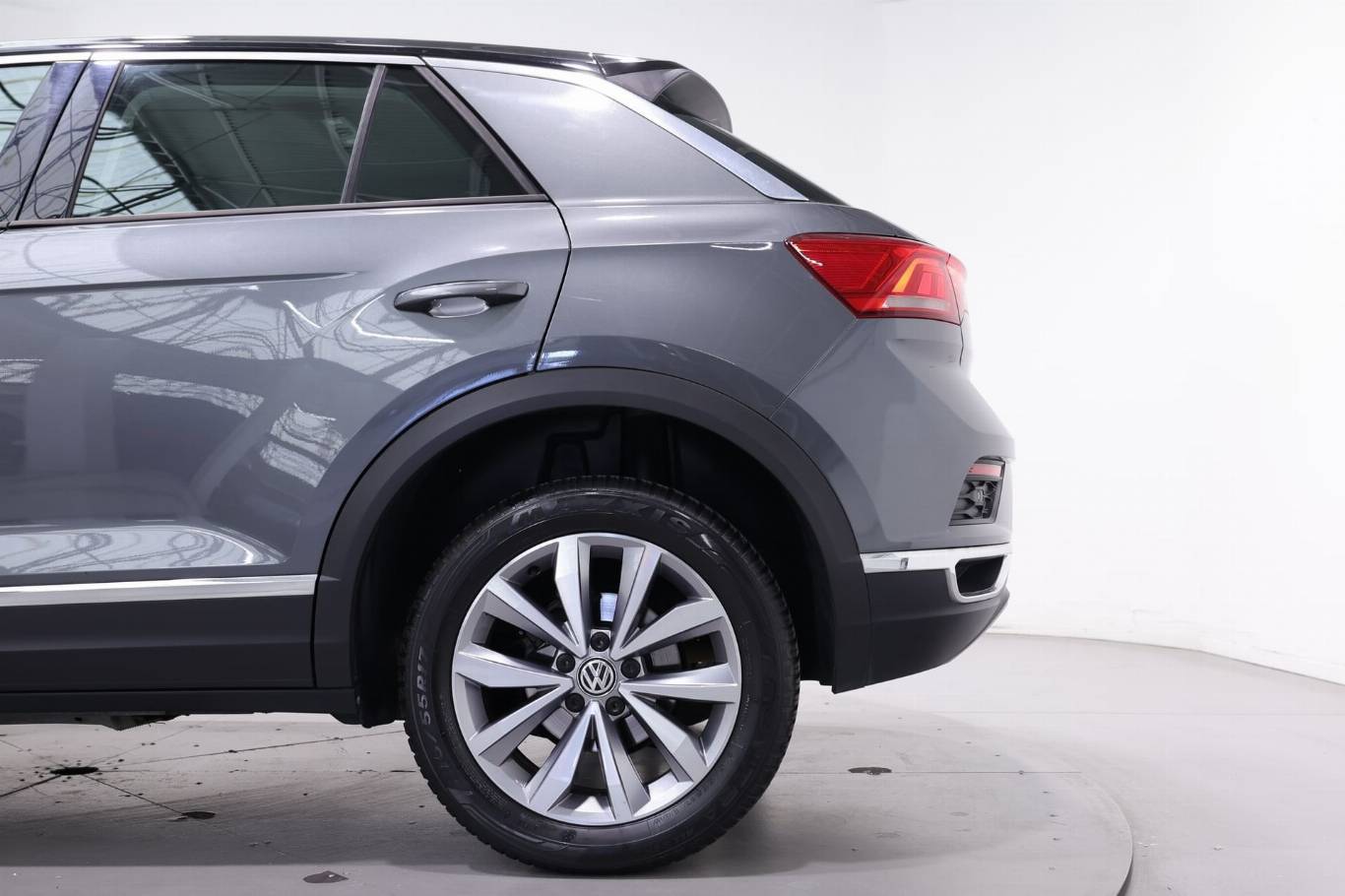 VOLKSWAGEN T-Roc 39
