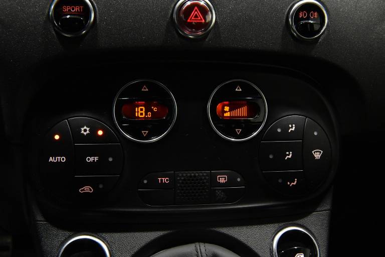 ABARTH 695 11