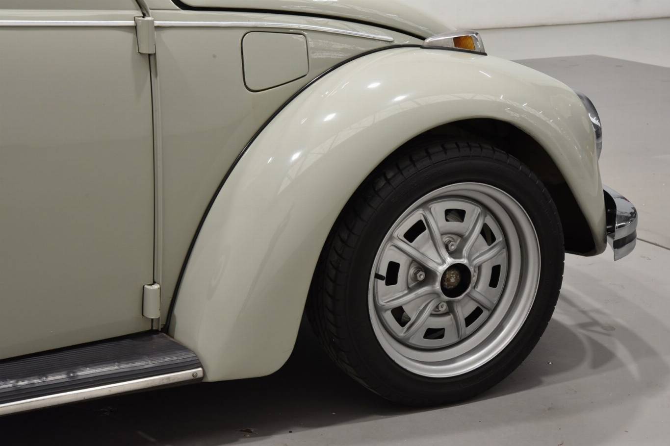 VOLKSWAGEN Maggiolino 48