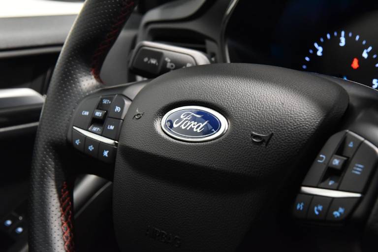 FORD Focus 34