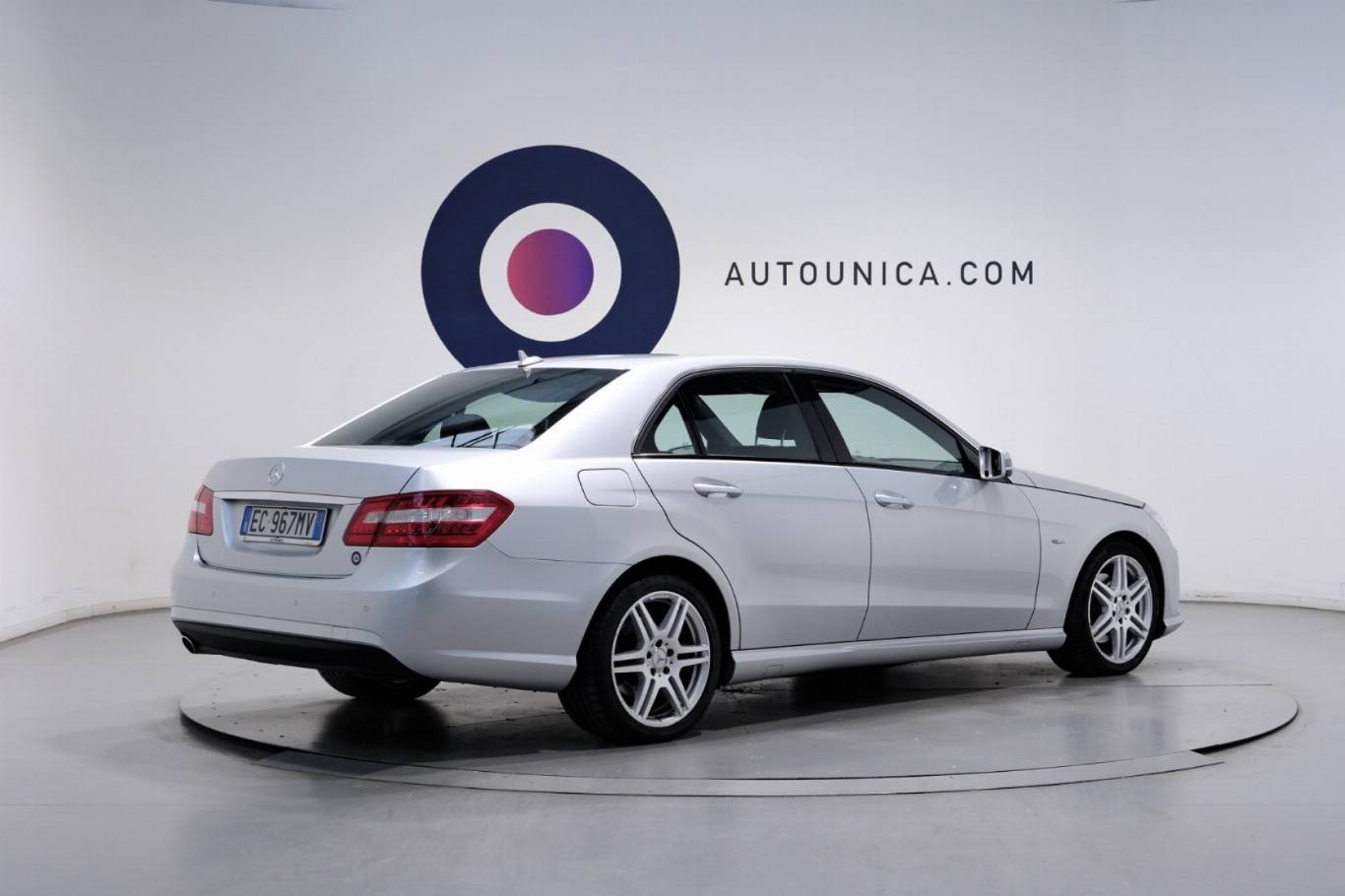 MERCEDES-BENZ E 250 15