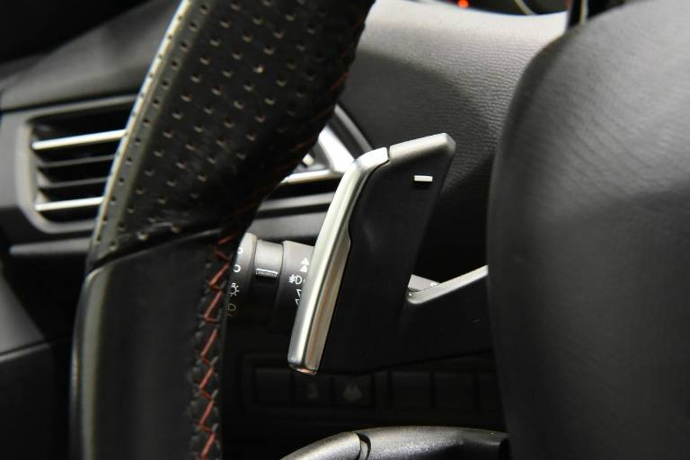 PEUGEOT 308 26