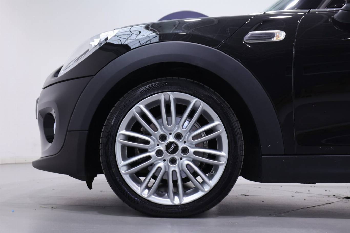 MINI Cooper 17