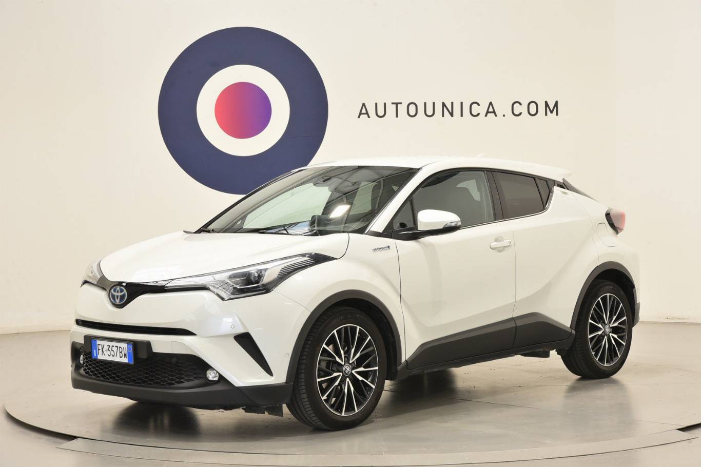 TOYOTA C-HR 1