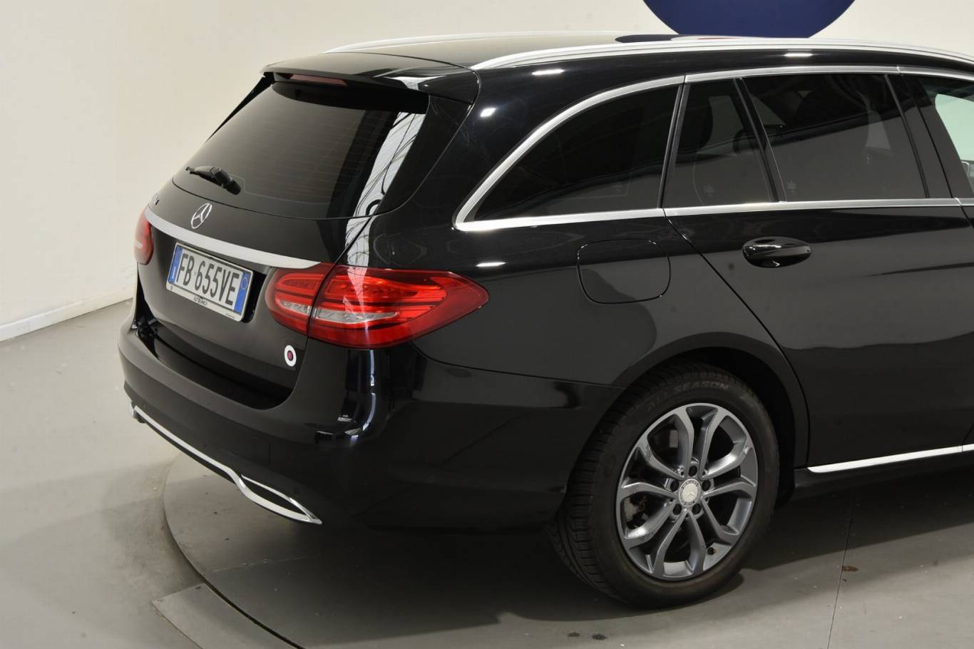 MERCEDES-BENZ C 200 18