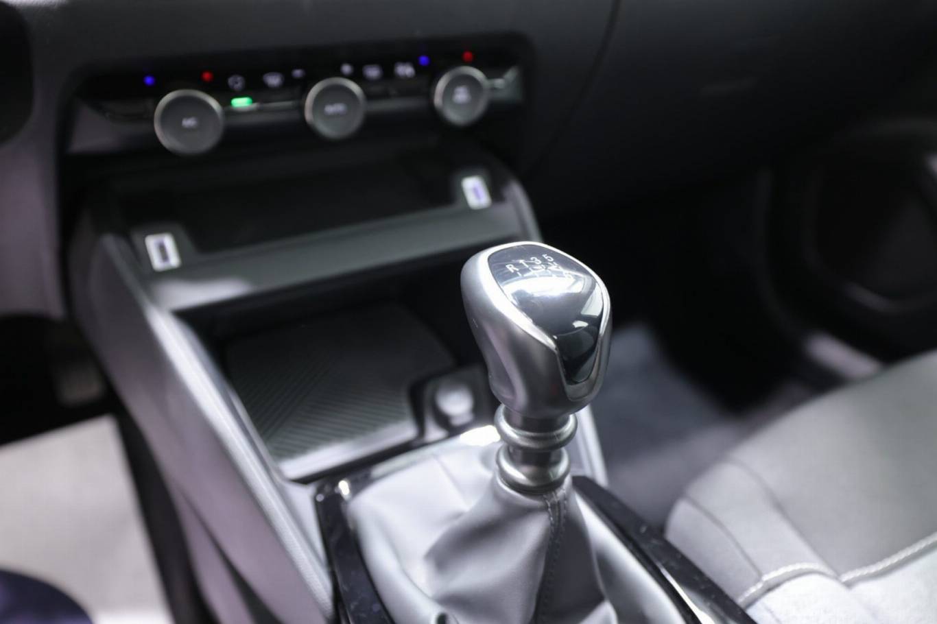 CITROEN C4 29