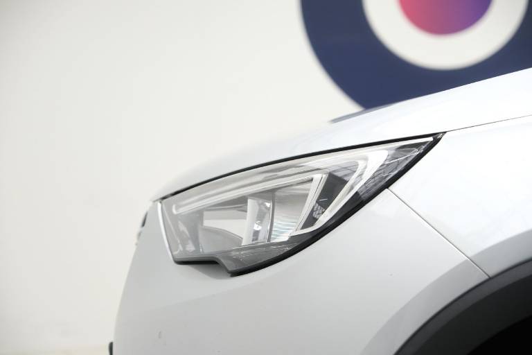 OPEL Crossland X 13