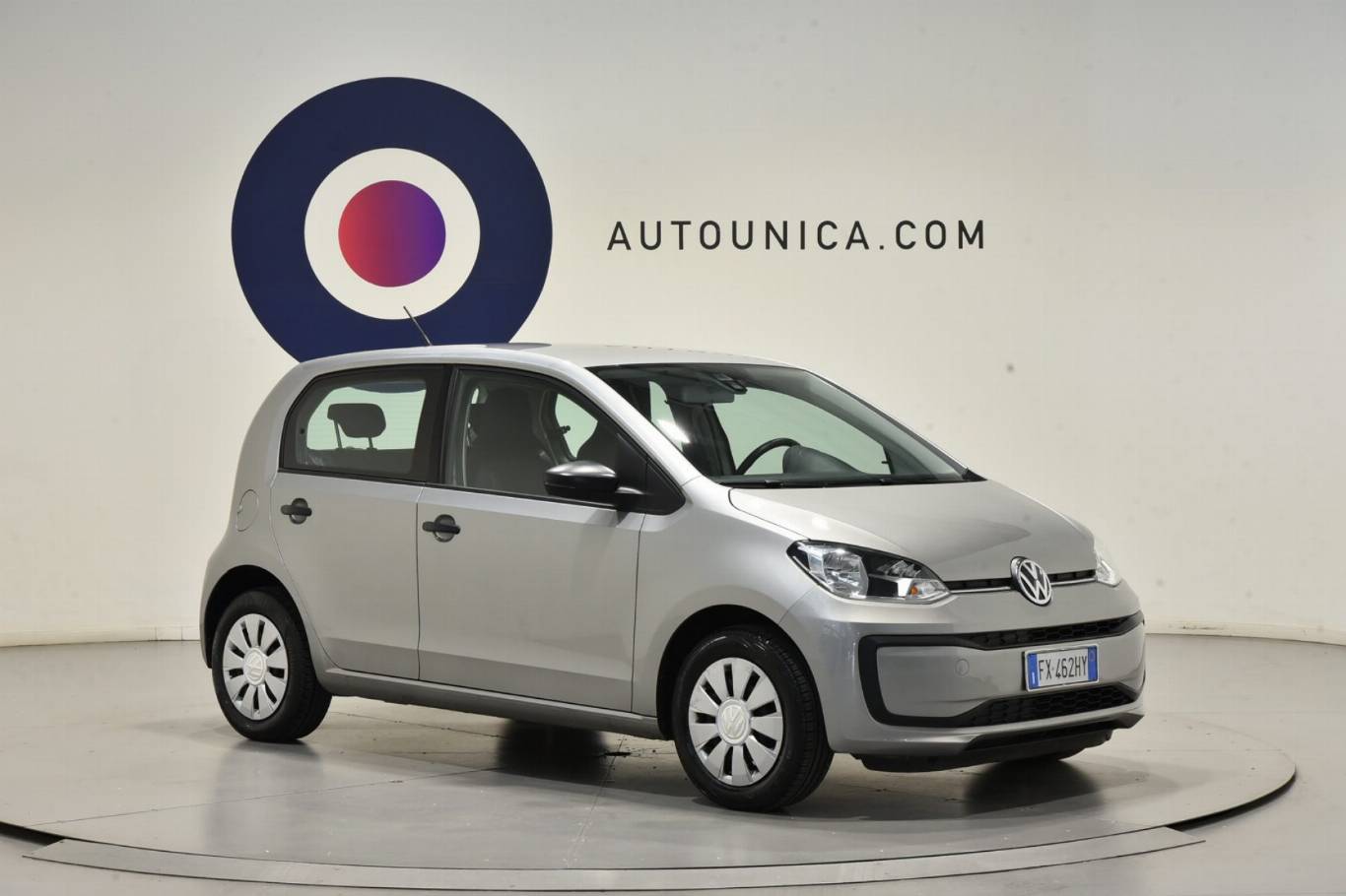 VOLKSWAGEN Up! 9