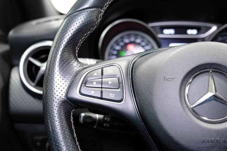 MERCEDES-BENZ A 180 20