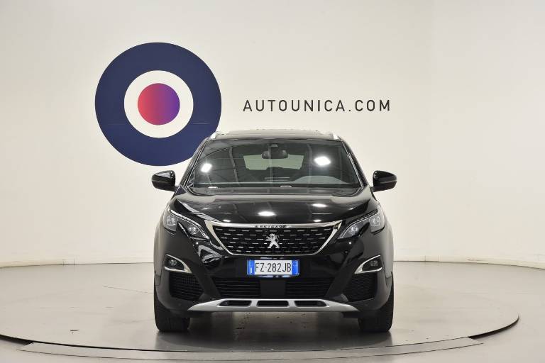 PEUGEOT 3008 5