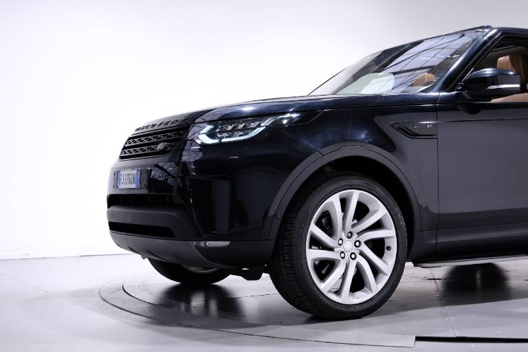 LAND ROVER Discovery 43