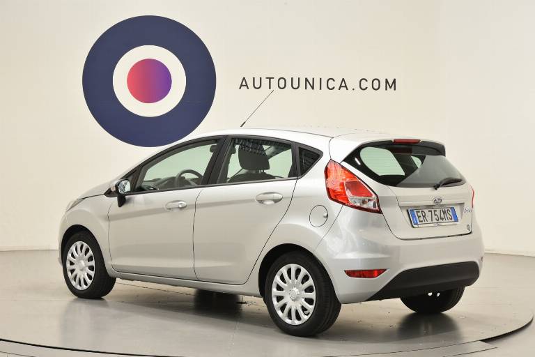 FORD Fiesta 2