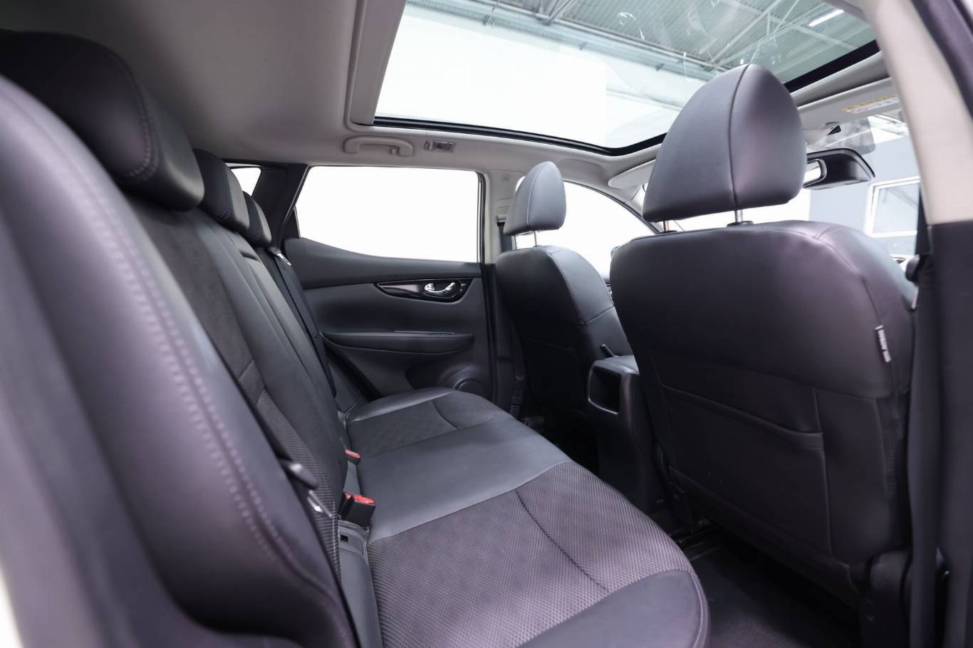 NISSAN Qashqai 54