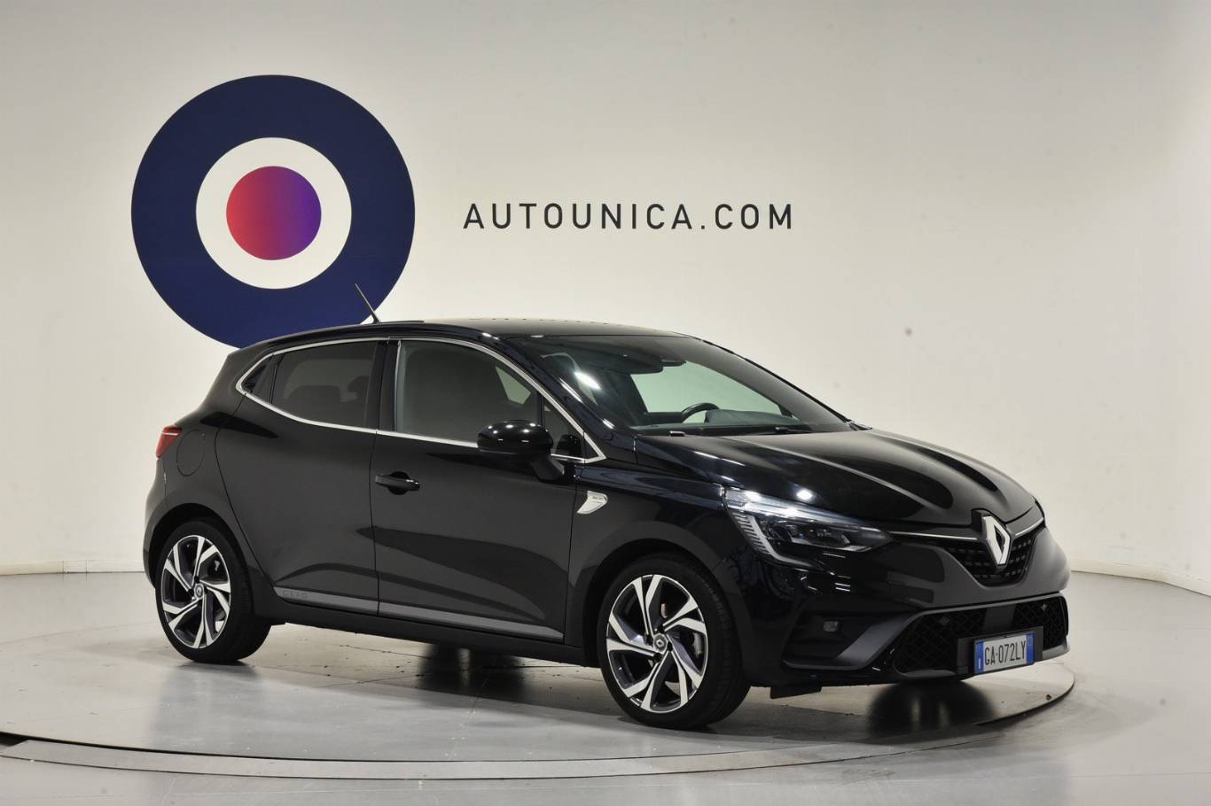 RENAULT Clio 29