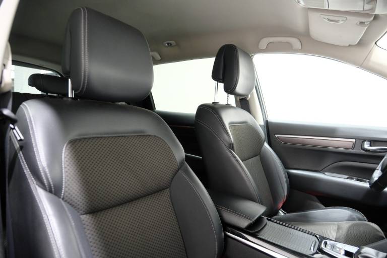 RENAULT Koleos 64